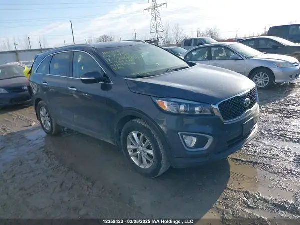 5XYPGDA53JG405776 2018 KIA SORENTO - Image 1