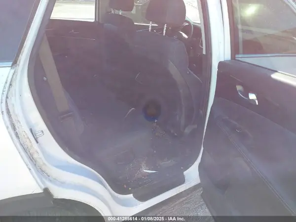 5XYPGDA53JG408726 2018 KIA SORENTO - Image 8