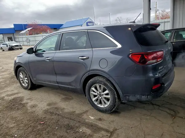 5XYPGDA53KG441260 2019 KIA SORENTO - Image 2