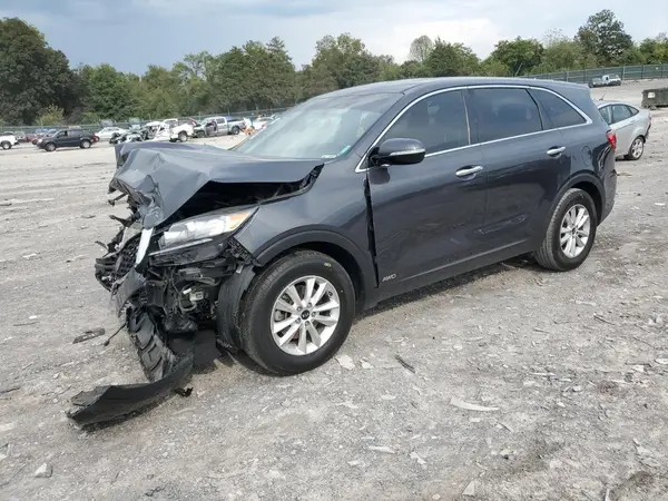 5XYPGDA53KG445695 2019 KIA SORENTO - Image 1