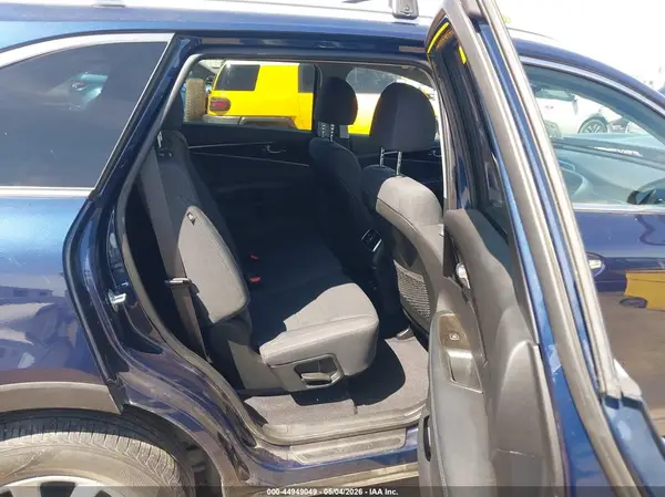5XYPGDA53KG459080 2019 KIA SORENTO - Image 8