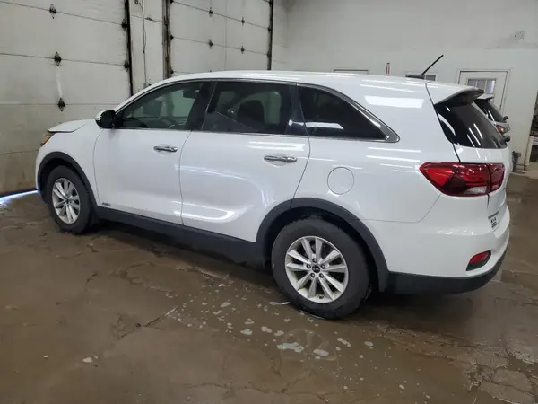 5XYPGDA53KG479877 2019 KIA SORENTO - Image 2