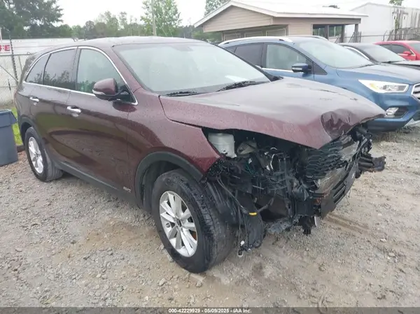 5XYPGDA53KG482701 2019 KIA SORENTO - Image 1