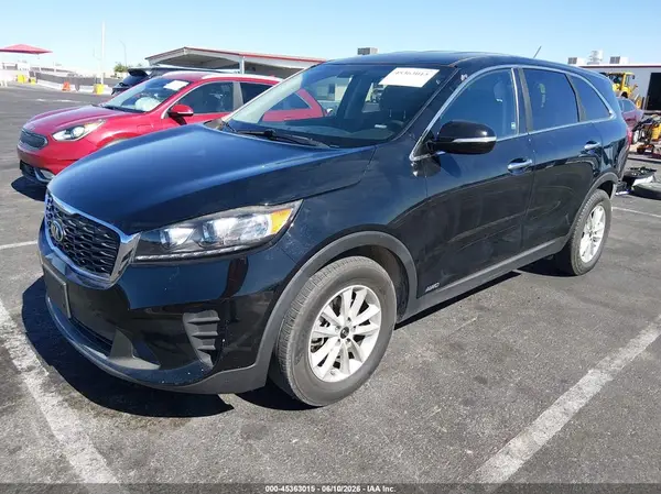 5XYPGDA53KG485162 2019 KIA SORENTO - Image 2