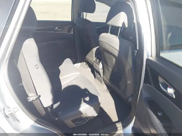 5XYPGDA53KG488899 2019 KIA SORENTO - Image 8
