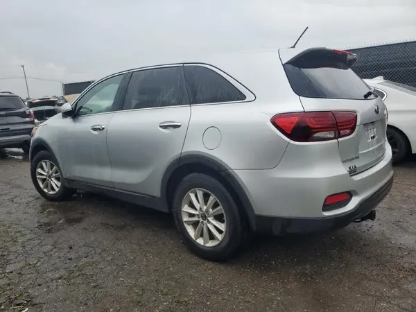 5XYPGDA53KG489390 2019 KIA SORENTO - Image 2