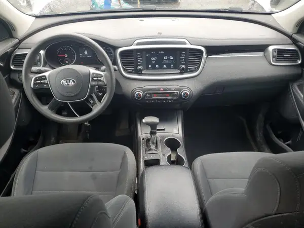 5XYPGDA53KG489390 2019 KIA SORENTO - Image 8