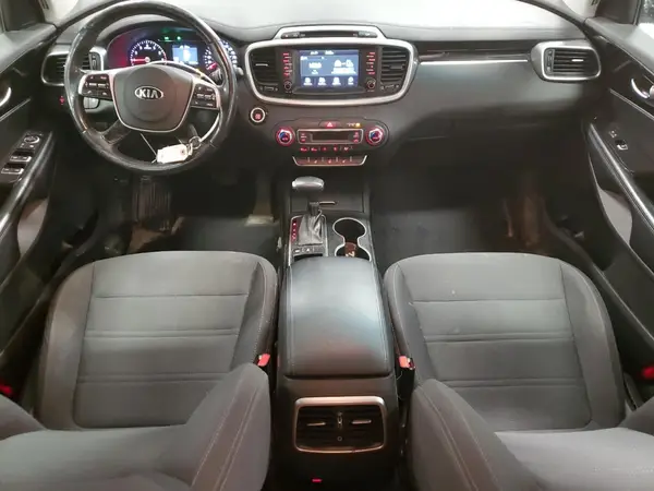 5XYPGDA53KG494900 2019 KIA SORENTO - Image 8