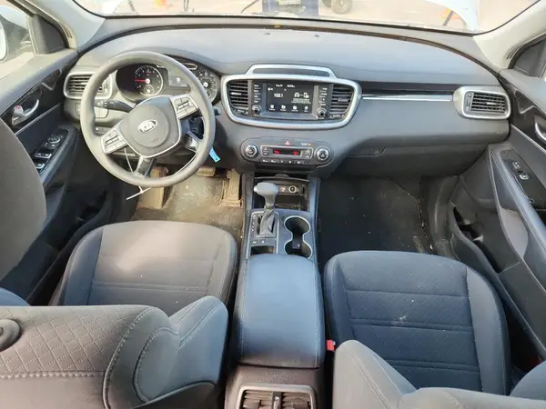 5XYPGDA53KG517902 2019 KIA SORENTO - Image 8