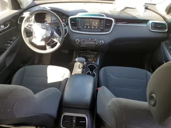 5XYPGDA53KG518578 2019 KIA SORENTO - Image 8