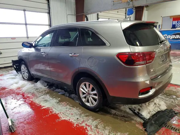 5XYPGDA53KG553086 2019 KIA SORENTO - Image 2