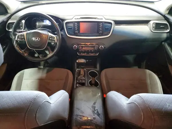 5XYPGDA53KG553086 2019 KIA SORENTO - Image 8