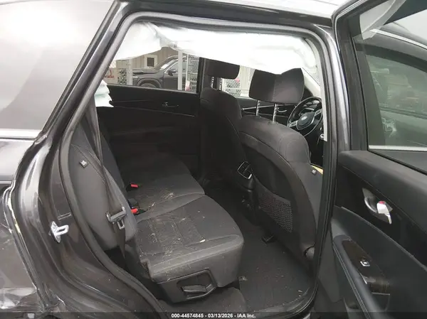 5XYPGDA53KG556604 2019 KIA SORENTO - Image 8