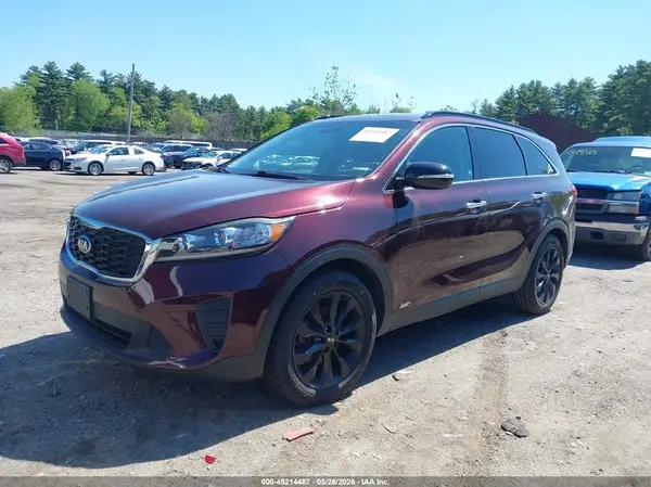 5XYPGDA53KG584628 2019 KIA SORENTO - Image 2