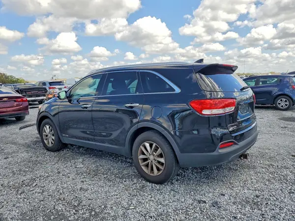 5XYPGDA54GG039173 2016 KIA SORENTO - Image 2