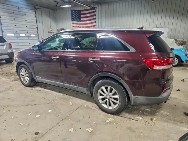 5XYPGDA54GG063604 2016 KIA SORENTO - Image 2