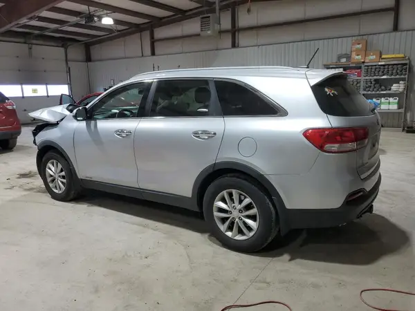 5XYPGDA54GG100196 2016 KIA SORENTO - Image 2
