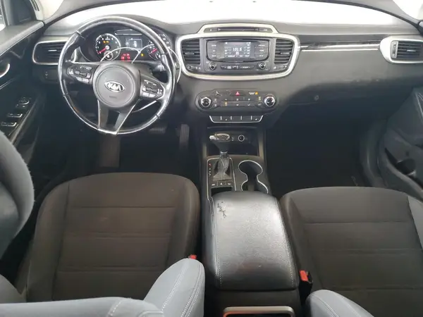 5XYPGDA54GG112722 2016 KIA SORENTO - Image 8