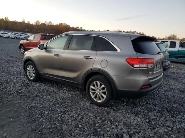 5XYPGDA54GG134915 2016 KIA SORENTO - Image 2