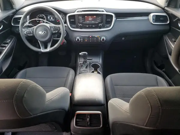 5XYPGDA54GG160849 2016 KIA SORENTO - Image 8