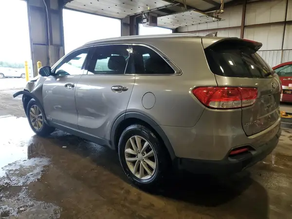 5XYPGDA54GG162228 2016 KIA SORENTO - Image 2