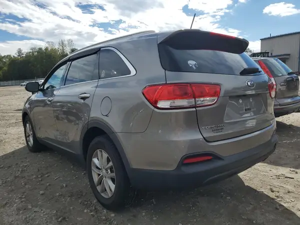 5XYPGDA54GG180342 2016 KIA SORENTO - Image 2