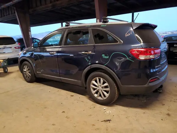 5XYPGDA54HG188765 2017 KIA SORENTO - Image 2