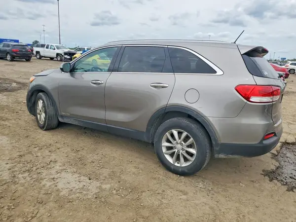5XYPGDA54HG191861 2017 KIA SORENTO - Image 2