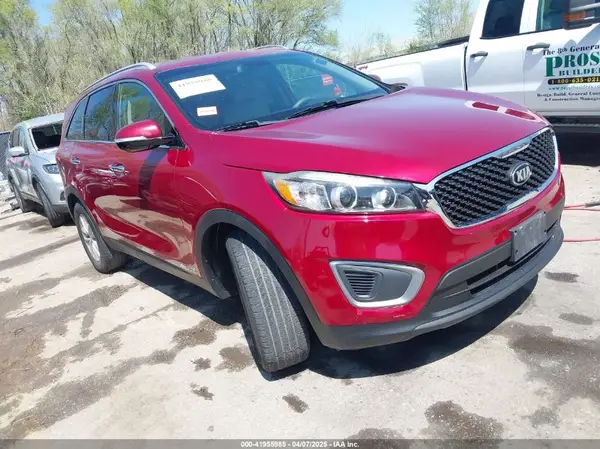 5XYPGDA54HG191973 2017 KIA SORENTO - Image 1