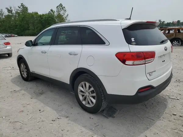 5XYPGDA54HG192220 2017 KIA SORENTO - Image 2