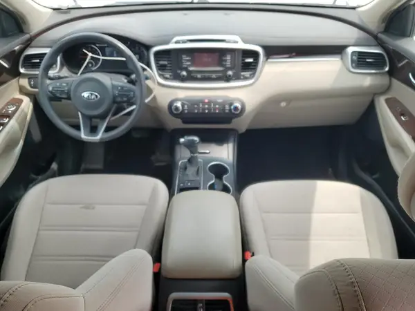 5XYPGDA54HG192220 2017 KIA SORENTO - Image 8