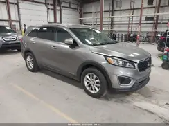5XYPGDA54HG194162 2017 KIA SORENTO