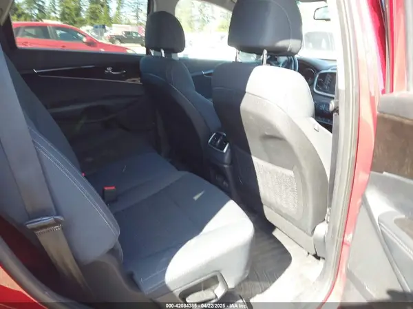 5XYPGDA54HG195795 2017 KIA SORENTO - Image 8