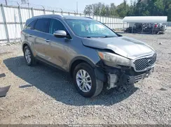 5XYPGDA54HG196008 2017 KIA SORENTO