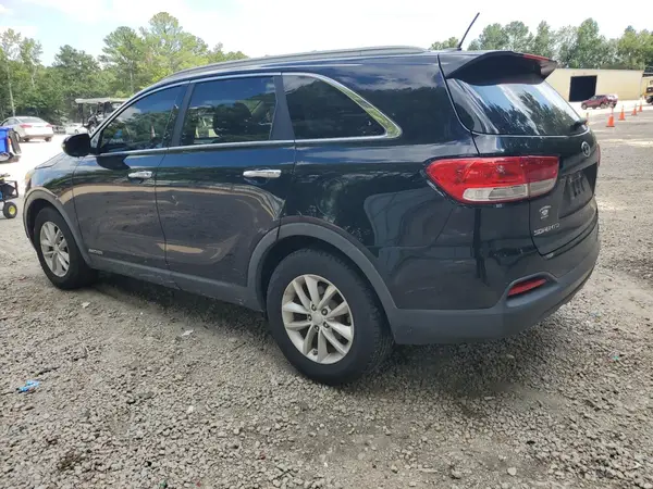 5XYPGDA54HG198311 2017 KIA SORENTO - Image 2