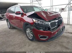 5XYPGDA54HG219318 2017 KIA SORENTO
