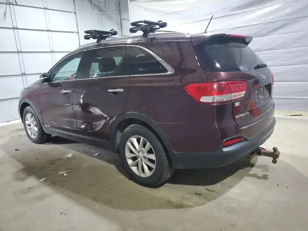 5XYPGDA54HG222008 2017 KIA SORENTO - Image 2