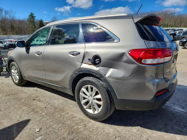 5XYPGDA54HG223448 2017 KIA SORENTO - Image 2