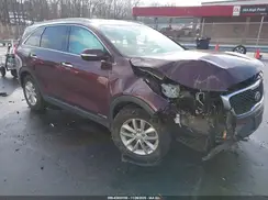 5XYPGDA54HG229864 2017 KIA SORENTO