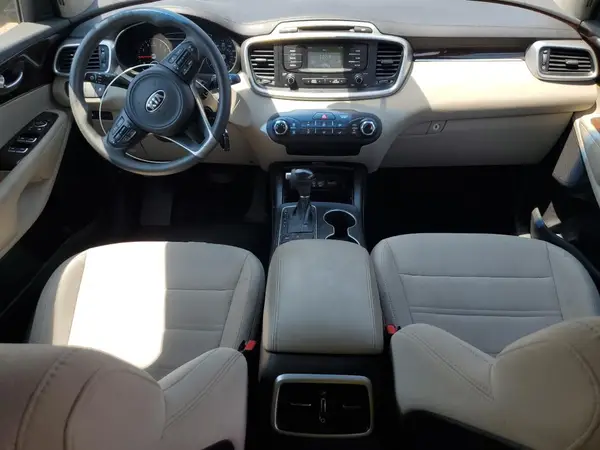 5XYPGDA54HG280135 2017 KIA SORENTO - Image 8