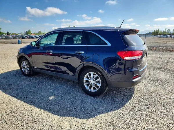 5XYPGDA54HG333433 2017 KIA SORENTO - Image 2