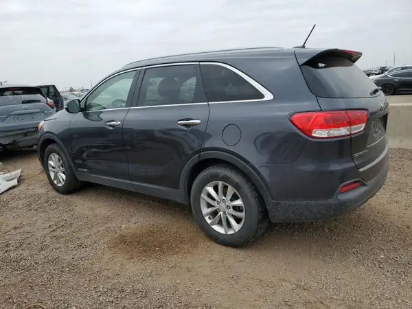 5XYPGDA54JG351825 2018 KIA SORENTO - Image 2