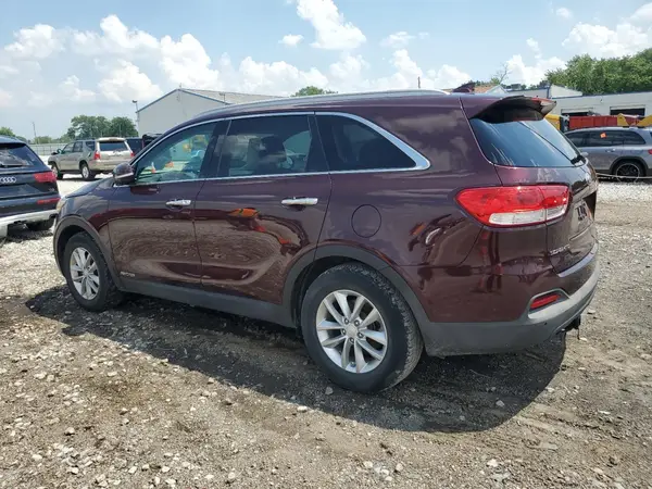 5XYPGDA54JG389751 2018 KIA SORENTO - Image 2