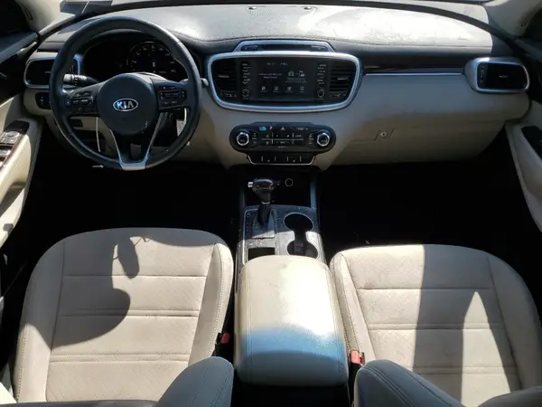 5XYPGDA54JG394139 2018 KIA SORENTO - Image 8