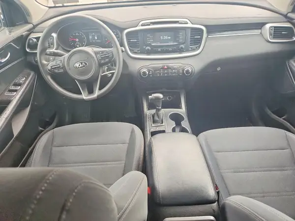 5XYPGDA54JG413286 2018 KIA SORENTO - Image 8