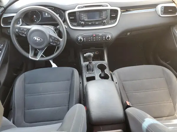 5XYPGDA54JG417693 2018 KIA SORENTO - Image 8