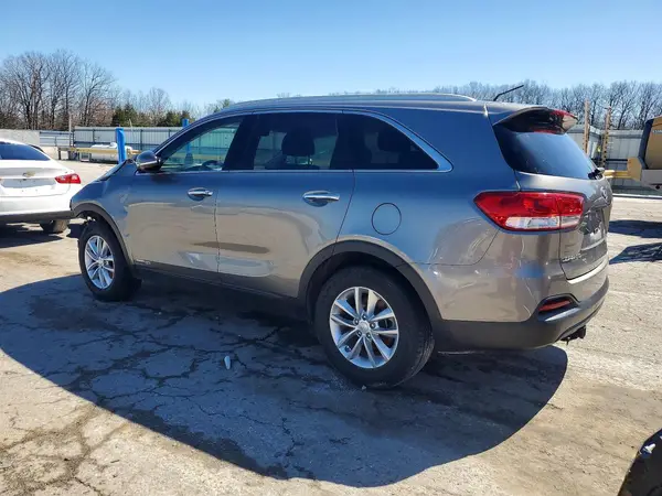 5XYPGDA54JG419301 2018 KIA SORENTO - Image 2