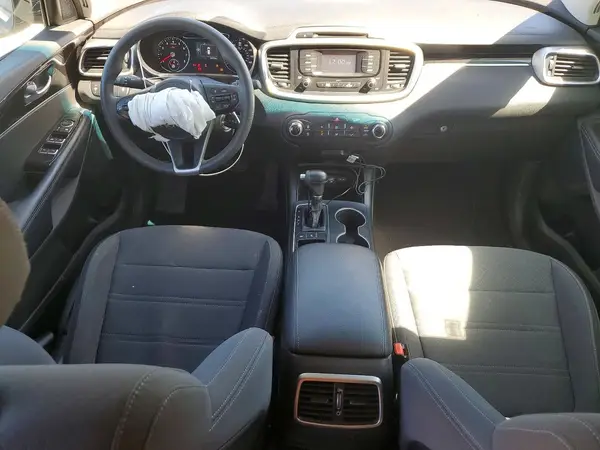 5XYPGDA54JG419301 2018 KIA SORENTO - Image 8