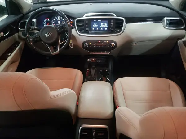 5XYPGDA54JG421145 2018 KIA SORENTO - Image 8
