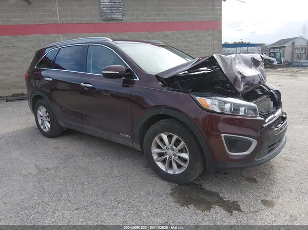 5XYPGDA54JG421999 2018 KIA SORENTO - Image 1